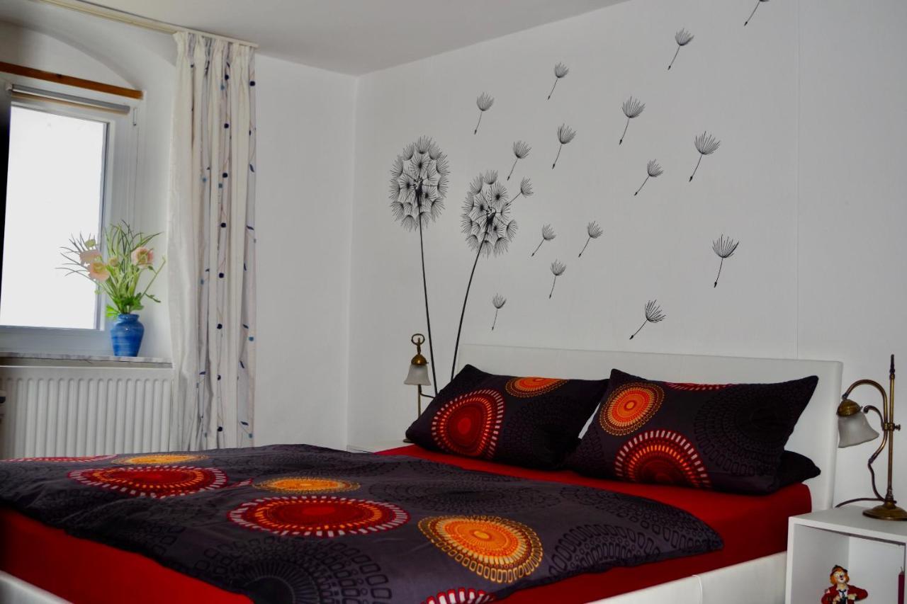 Wohnen Am Trierer Moselufer Apartment ภายนอก รูปภาพ
