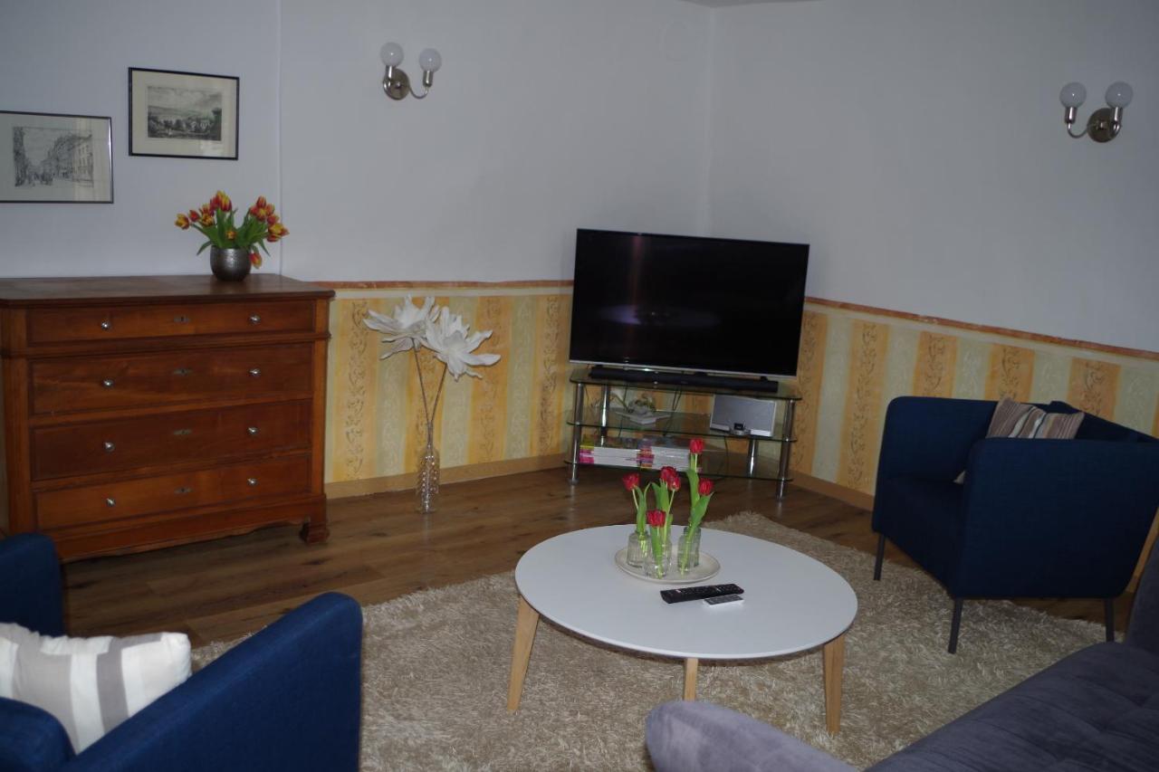 Wohnen Am Trierer Moselufer Apartment ภายนอก รูปภาพ