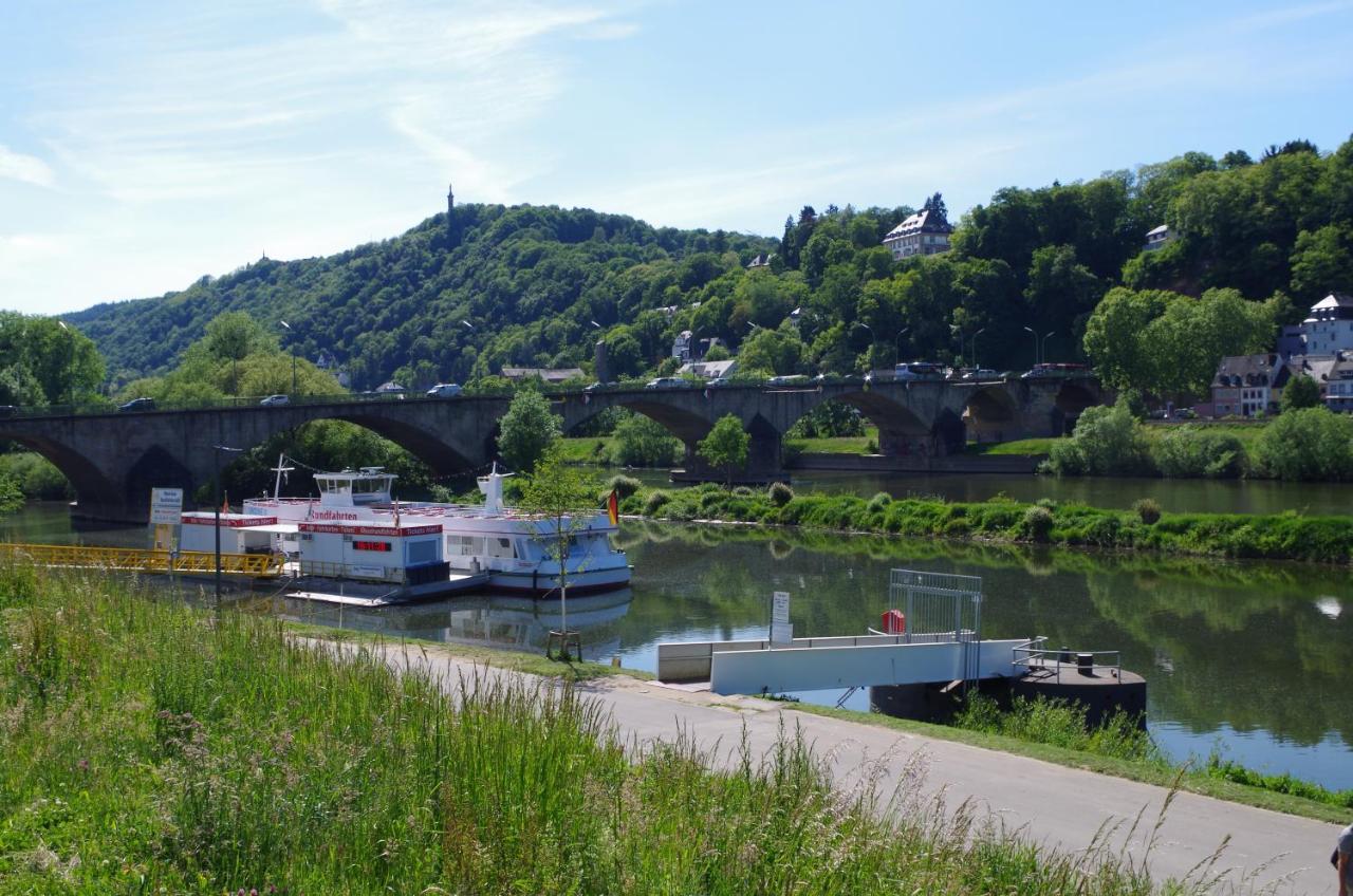 Wohnen Am Trierer Moselufer Apartment ภายนอก รูปภาพ